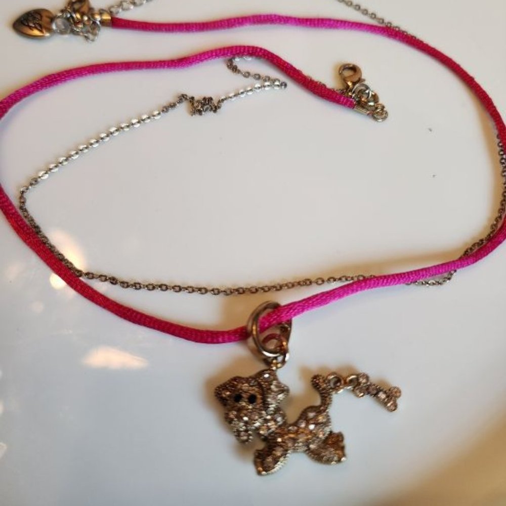 BETSEY JOHNSON DOG CHARM DOUBLE NECKLACE WITH PINK CORD